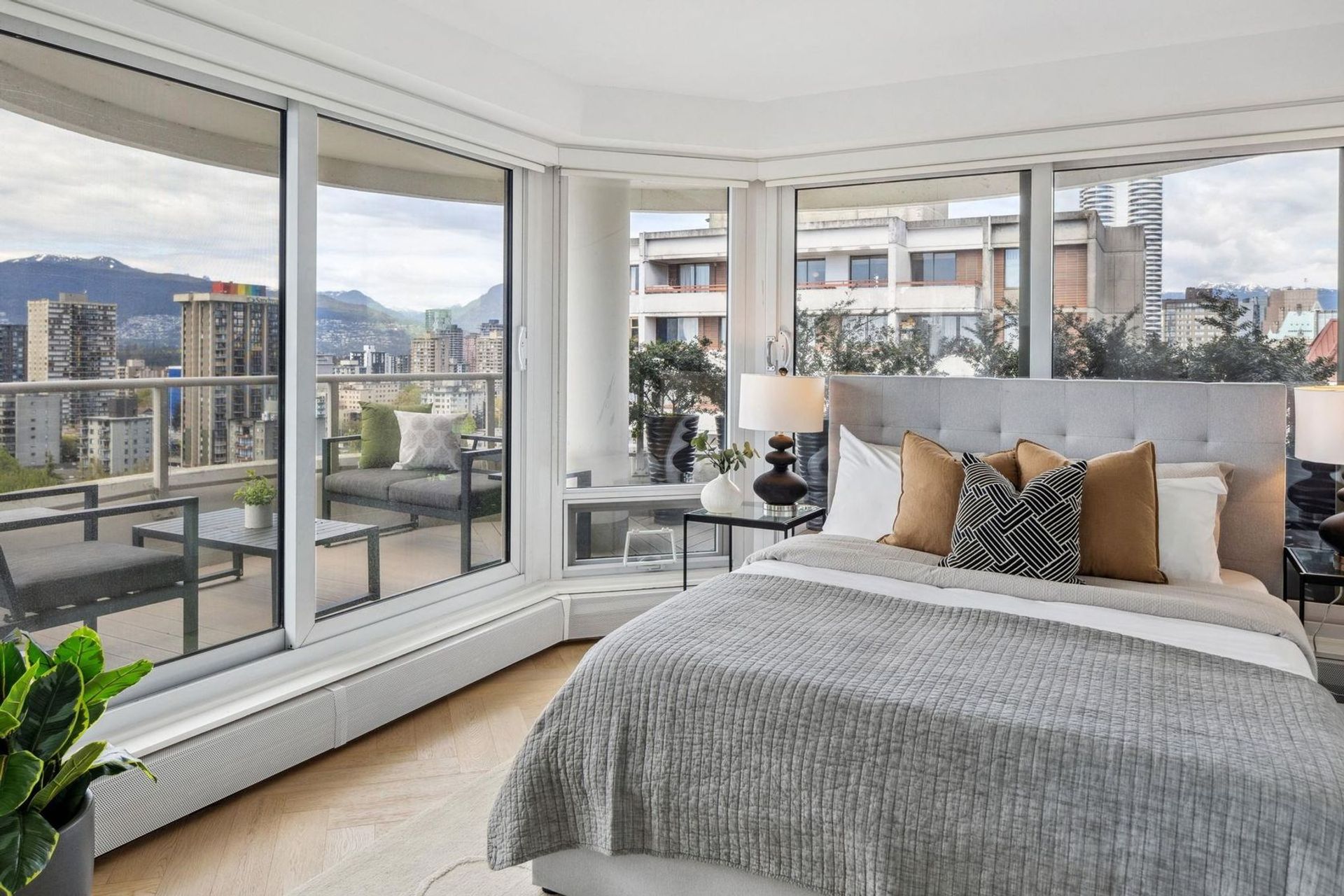 2303 - 1020 Harwood Street, West End VW, Vancouver West - 1020-harwood-street-west-end-vw-vancouver-west-22