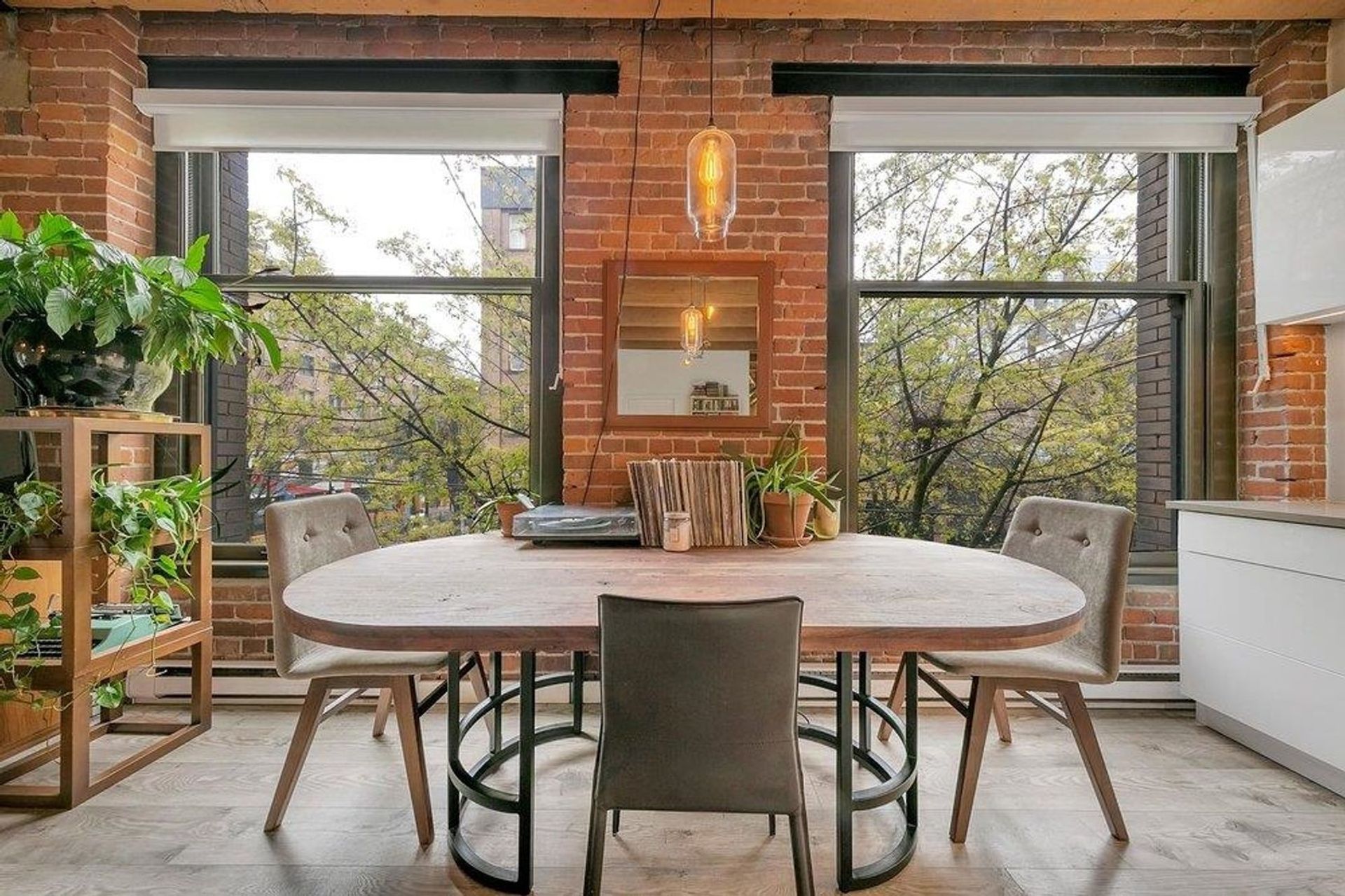 211 - 55 E Cordova Street, Downtown VE, Vancouver East - 55-e-cordova-street-downtown-ve-vancouver-east-10 211 - 55 E Cordova Street, Downtown VE, Vancouver East - 55-e-cordova-street-downtown-ve-vancouver-east-10