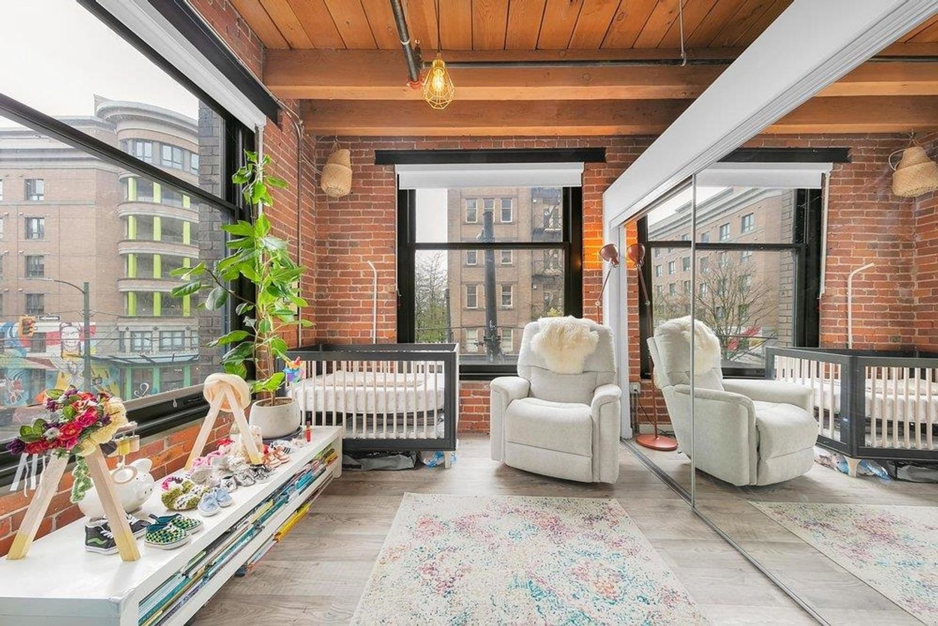 211 - 55 E Cordova Street, Downtown VE, Vancouver East - 55-e-cordova-street-downtown-ve-vancouver-east-17 211 - 55 E Cordova Street, Downtown VE, Vancouver East - 55-e-cordova-street-downtown-ve-vancouver-east-17