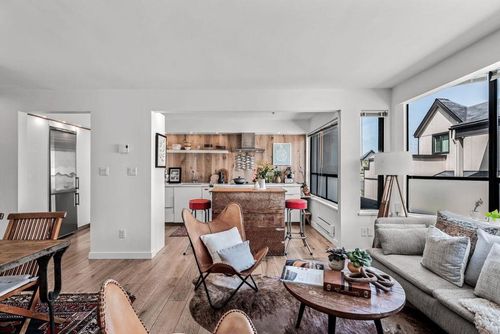 2 - 939 W 7th Avenue, Fairview VW, Vancouver West - 939-w-7th-avenue-fairview-vw-vancouver-west-08 thumbnail 2 - 939 W 7th Avenue, Fairview VW, Vancouver West - 939-w-7th-avenue-fairview-vw-vancouver-west-08