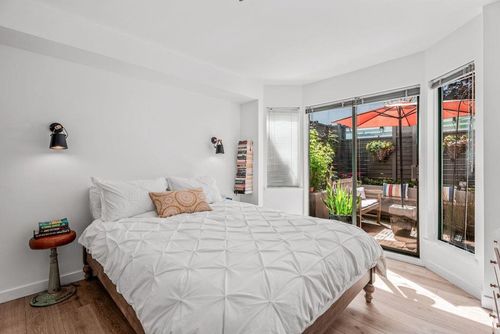 2 - 939 W 7th Avenue, Fairview VW, Vancouver West - 939-w-7th-avenue-fairview-vw-vancouver-west-22 thumbnail 2 - 939 W 7th Avenue, Fairview VW, Vancouver West - 939-w-7th-avenue-fairview-vw-vancouver-west-22