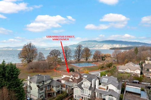 1220 Arbutus Street, Kitsilano, Vancouver West - 1220-arbutus-street-kitsilano-vancouver-west-03 thumbnail 1220 Arbutus Street, Kitsilano, Vancouver West - 1220-arbutus-street-kitsilano-vancouver-west-03