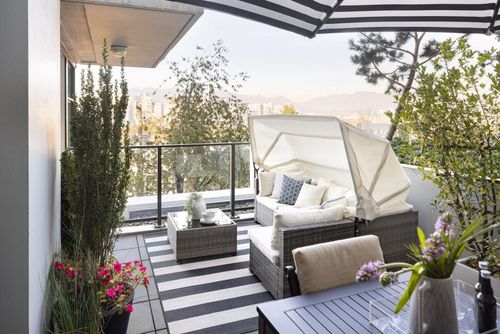 502 - 728 W 8th Avenue, Fairview VW, Vancouver West - 728-w-8th-avenue-fairview-vw-vancouver-west-01 thumbnail 502 - 728 W 8th Avenue, Fairview VW, Vancouver West - 728-w-8th-avenue-fairview-vw-vancouver-west-01