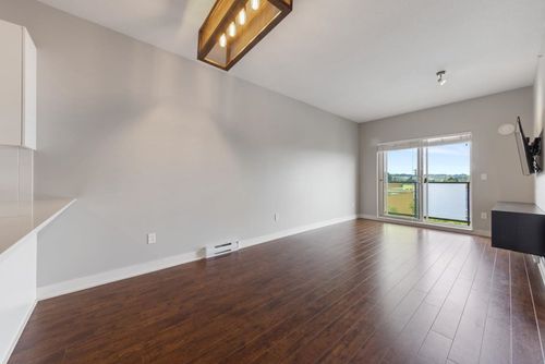 405 - 20460 Douglas Crescent, Langley City, Langley - 20460-douglas-crescent-langley-city-langley-10 thumbnail 405 - 20460 Douglas Crescent, Langley City, Langley - 20460-douglas-crescent-langley-city-langley-10