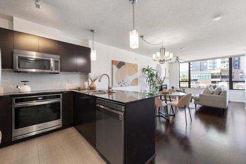 703 - 4118 Dawson Street, Brentwood Park, Burnaby North - 4118-dawson-street-brentwood-park-burnaby-north-05 thumbnail 703 - 4118 Dawson Street, Brentwood Park, Burnaby North - 4118-dawson-street-brentwood-park-burnaby-north-05