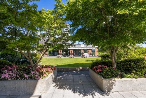 703 - 4118 Dawson Street, Brentwood Park, Burnaby North - 4118-dawson-street-brentwood-park-burnaby-north-13 thumbnail 703 - 4118 Dawson Street, Brentwood Park, Burnaby North - 4118-dawson-street-brentwood-park-burnaby-north-13