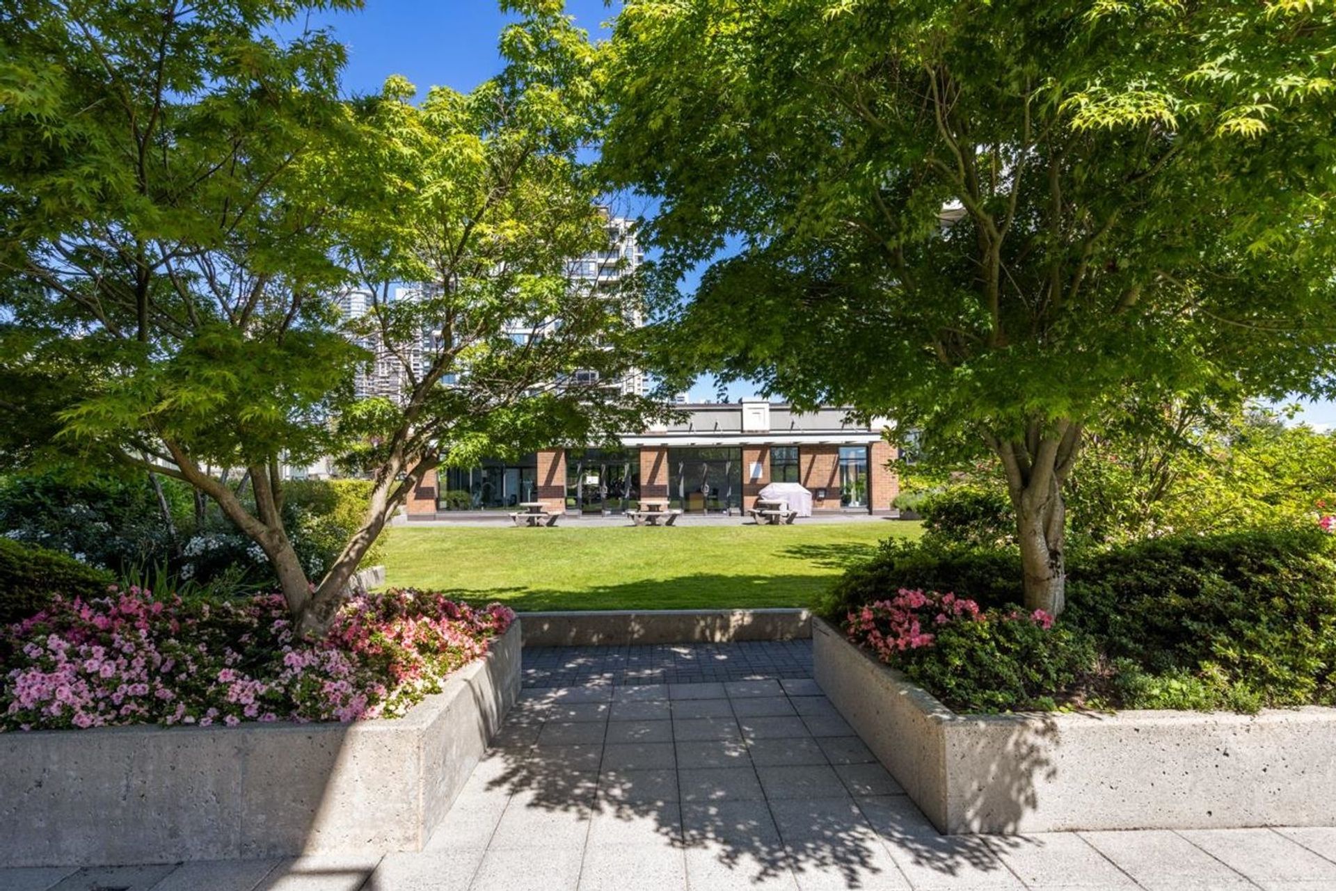 703 - 4118 Dawson Street, Brentwood Park, Burnaby North - 4118-dawson-street-brentwood-park-burnaby-north-13 703 - 4118 Dawson Street, Brentwood Park, Burnaby North - 4118-dawson-street-brentwood-park-burnaby-north-13