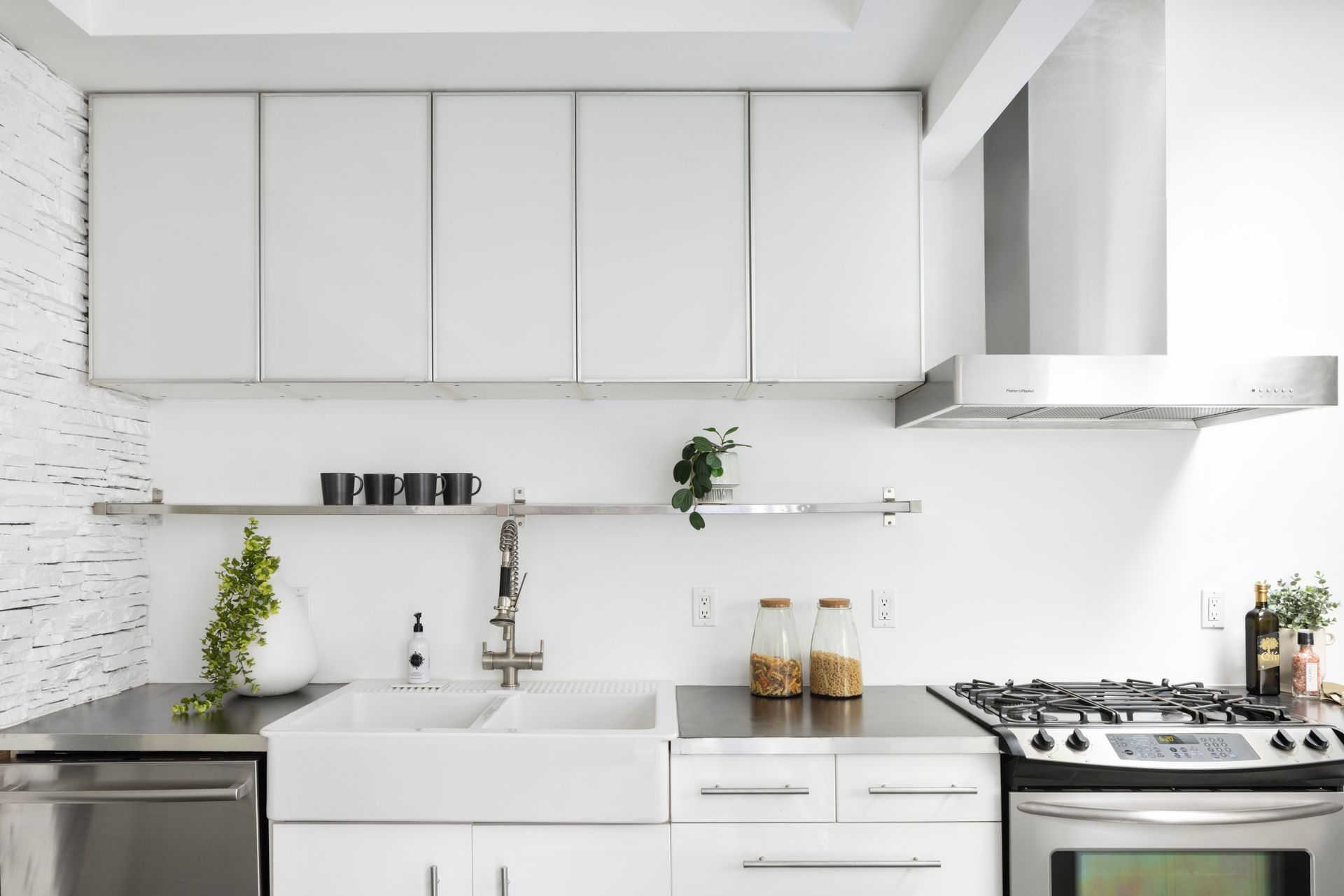 2638 Hemlock Street, Fairview VW, Vancouver West - katemcphail_2638hemlock_interiors_019 2638 Hemlock Street, Fairview VW, Vancouver West - katemcphail_2638hemlock_interiors_019