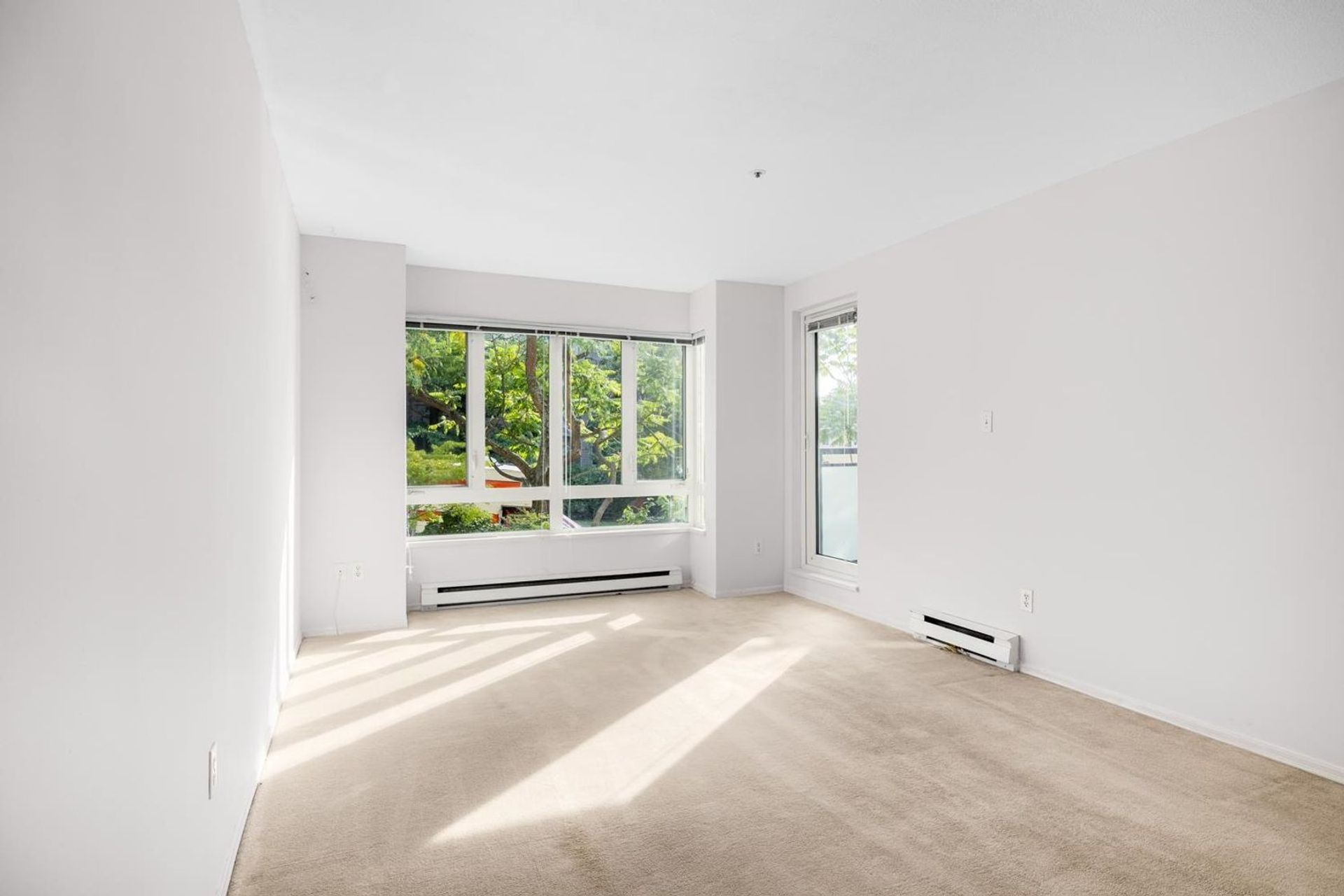 210 - 1823 E Georgia Street, Hastings, Vancouver East - 1823-e-georgia-street-hastings-vancouver-east-04