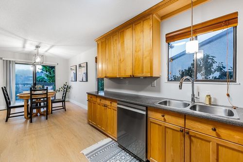 1203 Nestor Street, New Horizons, Coquitlam - 1203-nestor-street-new-horizons-coquitlam-10