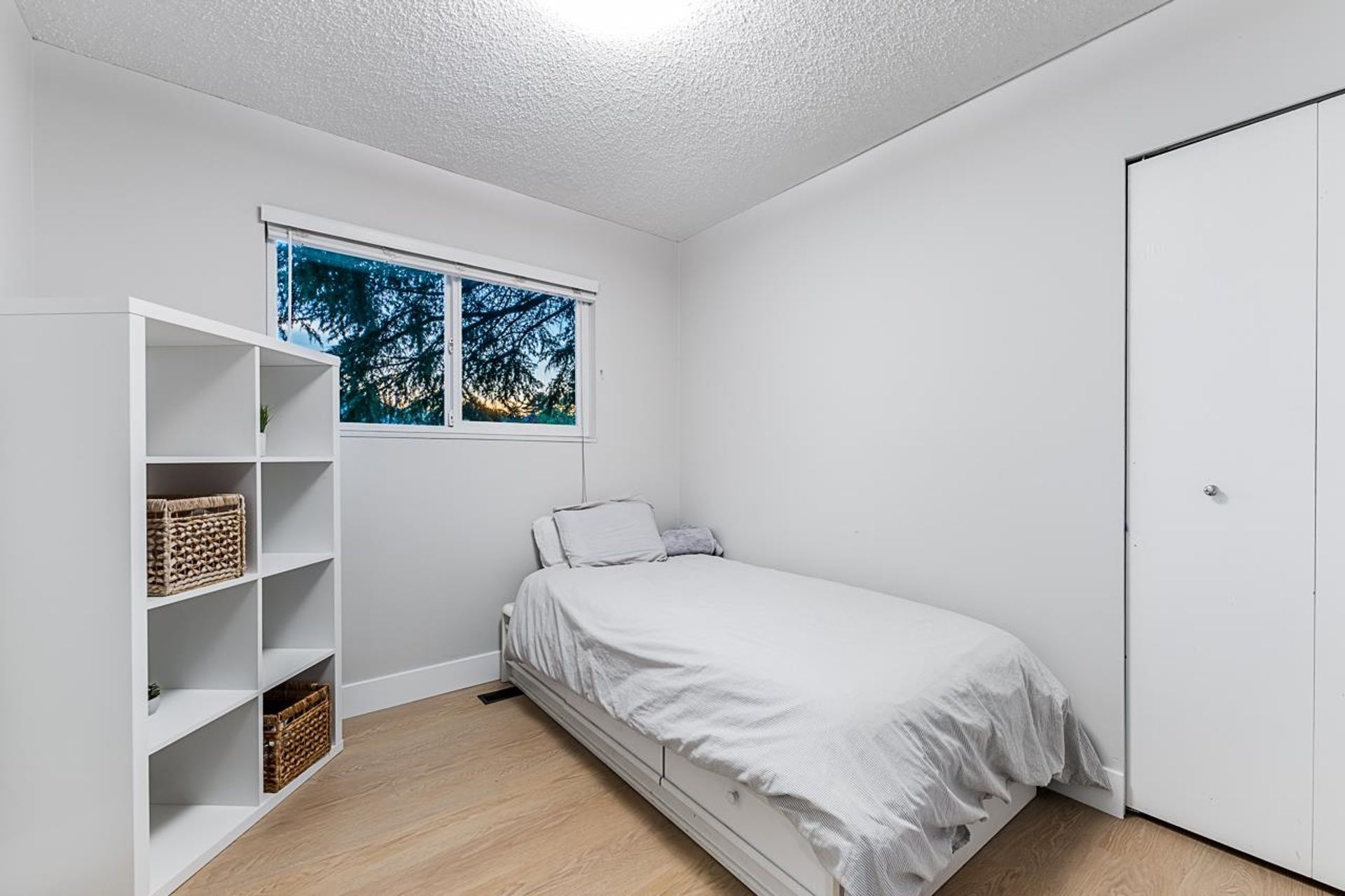 1203 Nestor Street, New Horizons, Coquitlam - 1203-nestor-street-new-horizons-coquitlam-13