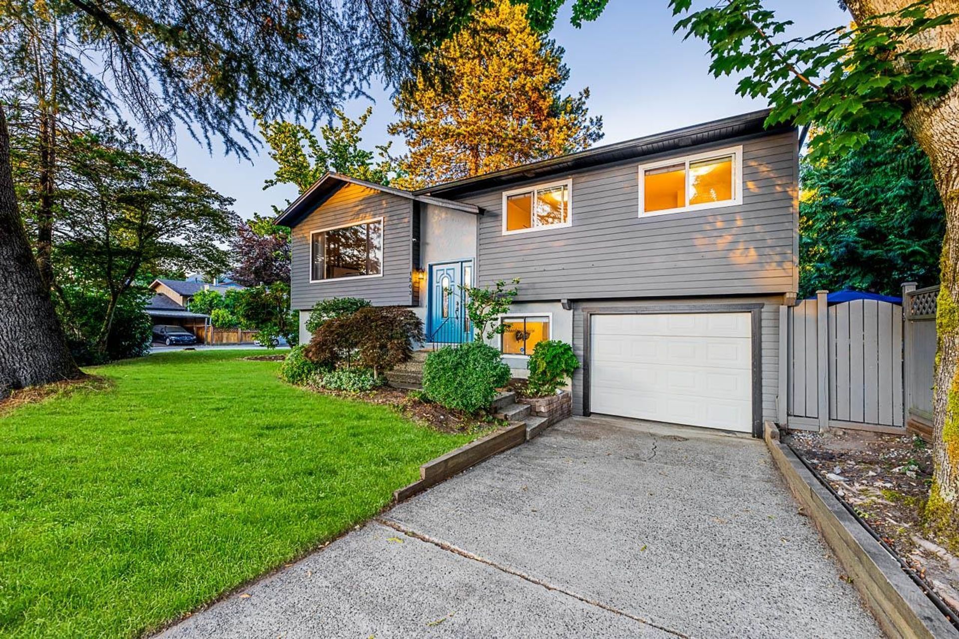 1203 Nestor Street, New Horizons, Coquitlam - 1203-nestor-street-new-horizons-coquitlam-27