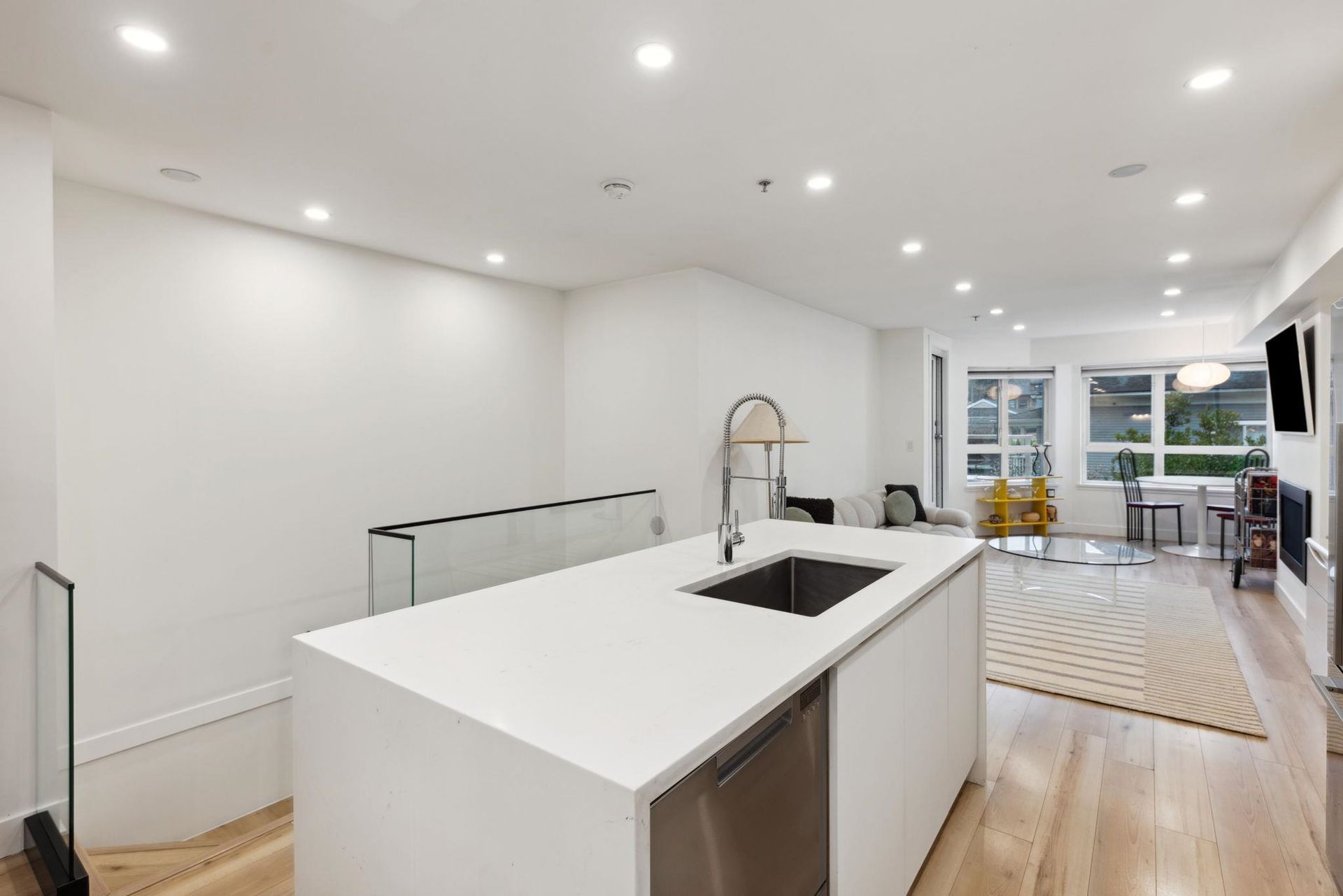 205 - 1707 Charles Street, Grandview Woodland, Vancouver East - 1707-charles-street-grandview-woodland-vancouver-east-11