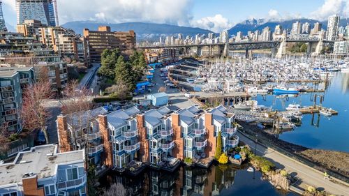 1598 Island Park Walk, False Creek, Vancouver West - 1598-island-park-walk-false-creek-vancouver-west-37