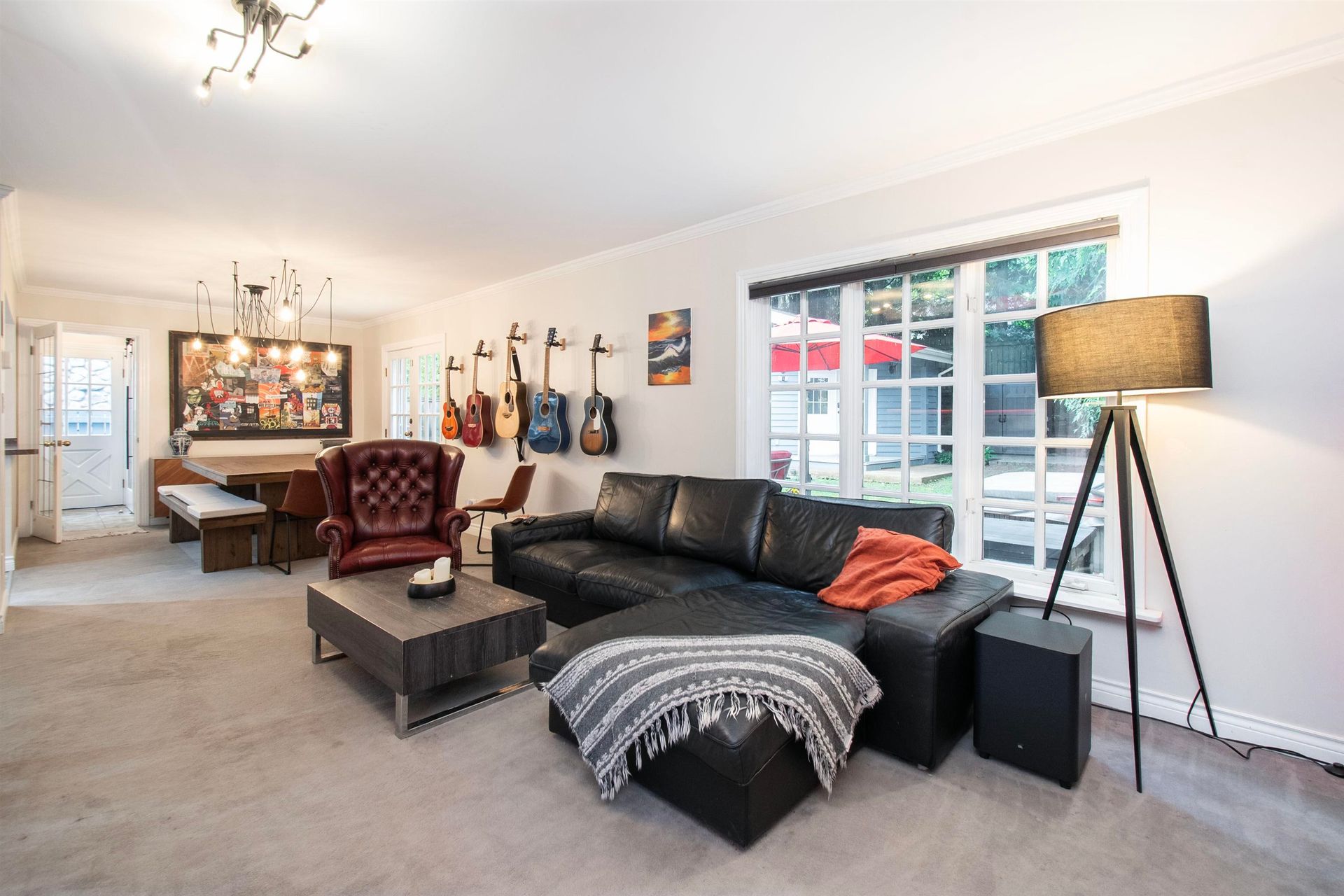 2007 Panorama Drive, Deep Cove, North Vancouver - 2007-panorama-drive-deep-cove-north-vancouver-04