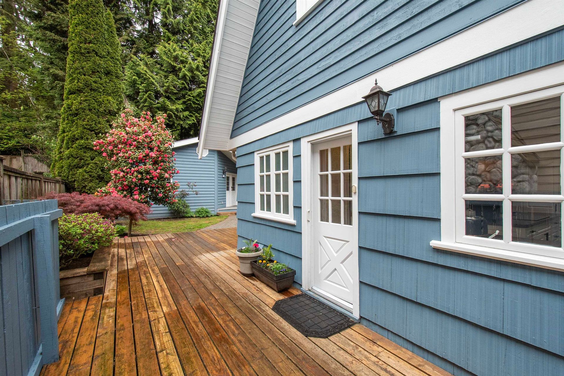 2007 Panorama Drive, Deep Cove, North Vancouver - 2007-panorama-drive-deep-cove-north-vancouver-26