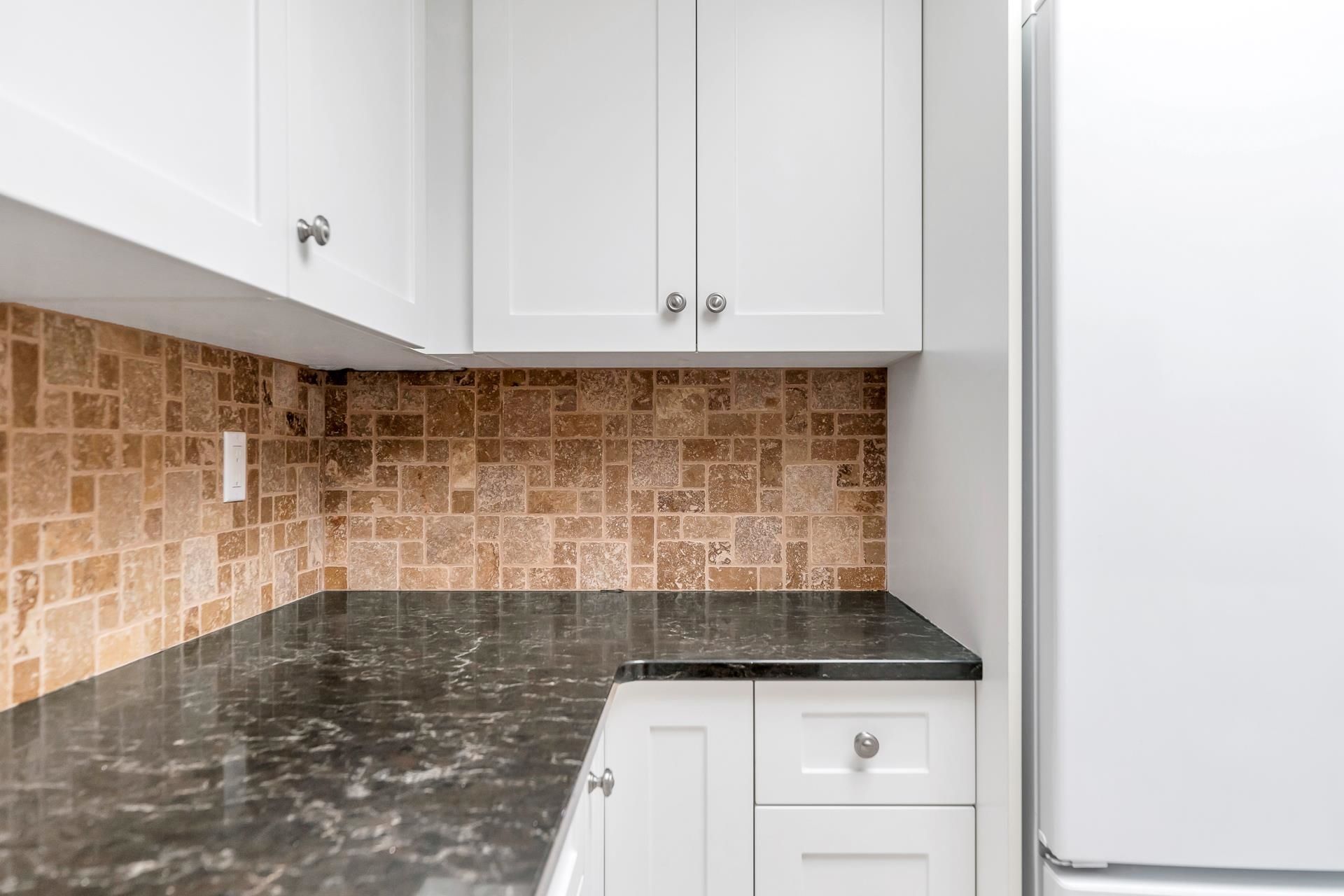 602 - 200 Newport Drive, North Shore Pt Moody, Port Moody - 200-newport-drive-north-shore-pt-moody-port-moody-11