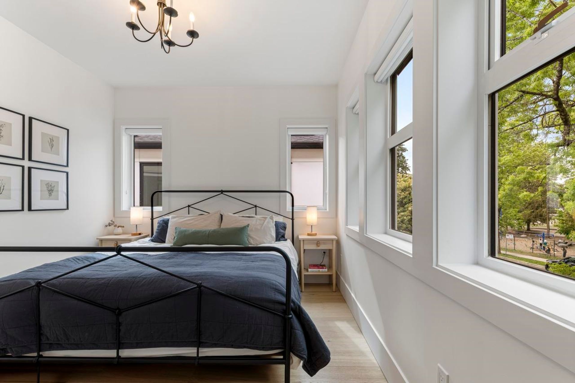 2224 E 10th Avenue, Grandview Woodland, Vancouver East - 2224-e-10th-avenue-grandview-woodland-vancouver-east-25