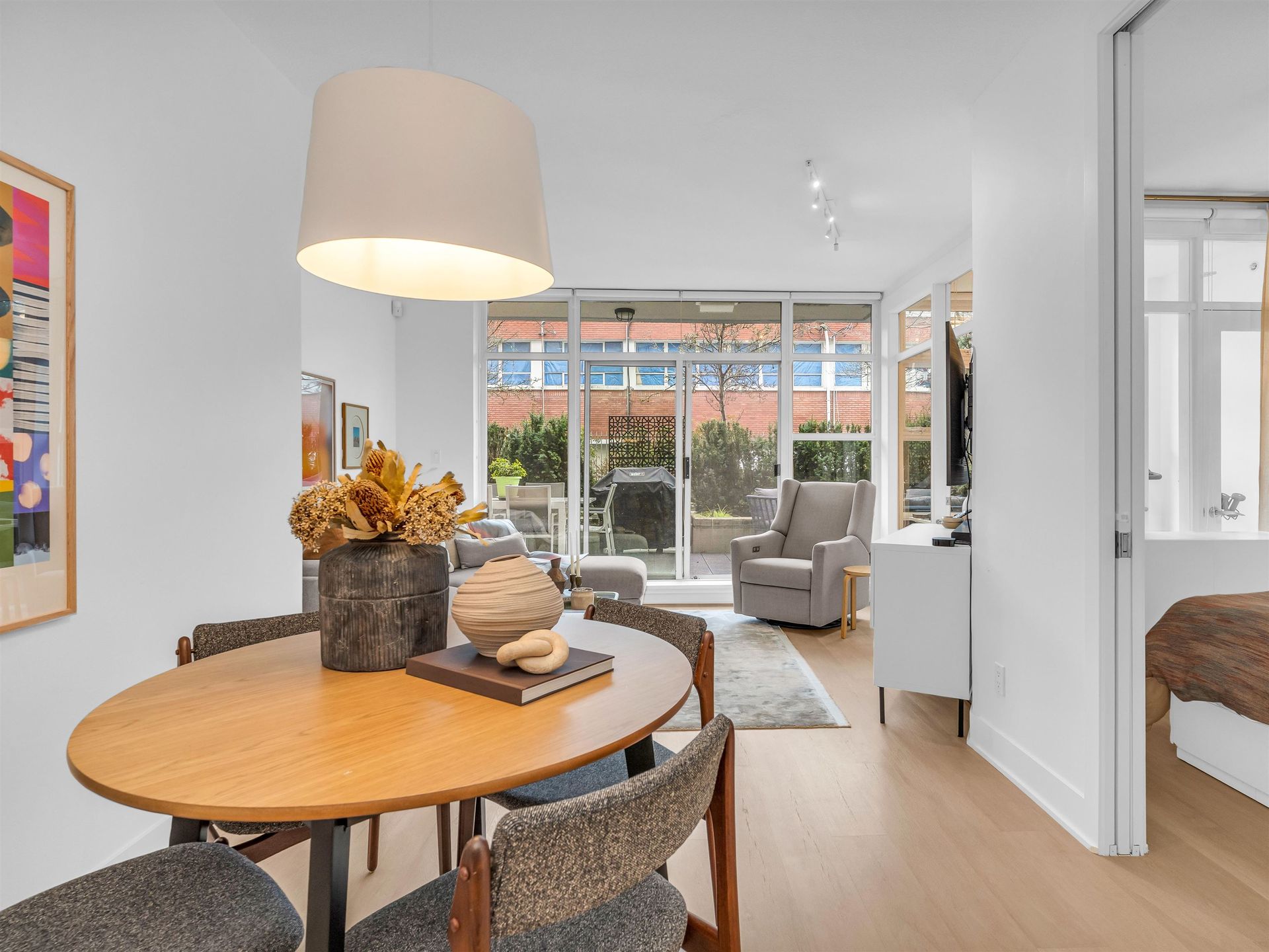 201 - 298 E 11th Avenue, Mount Pleasant VE, Vancouver East - 298-e-11th-avenue-mount-pleasant-ve-vancouver-east-09-1