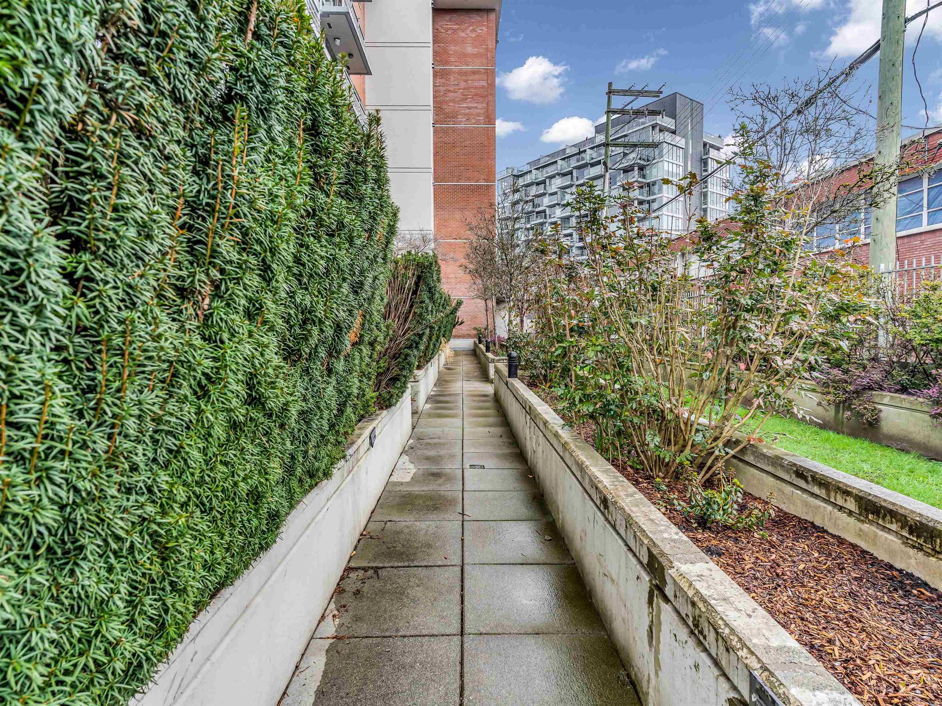 201 - 298 E 11th Avenue, Mount Pleasant VE, Vancouver East - 298-e-11th-avenue-mount-pleasant-ve-vancouver-east-32