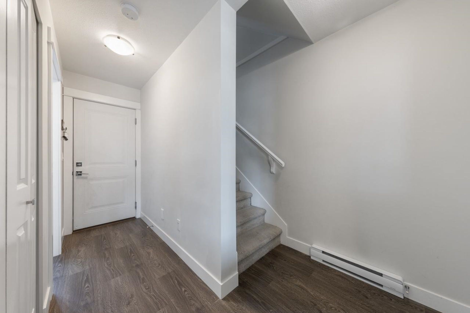 2 - 6089 144 Street, Sullivan Station, Surrey - 6089-144-street-sullivan-station-surrey-05 2 - 6089 144 Street, Sullivan Station, Surrey - 6089-144-street-sullivan-station-surrey-05