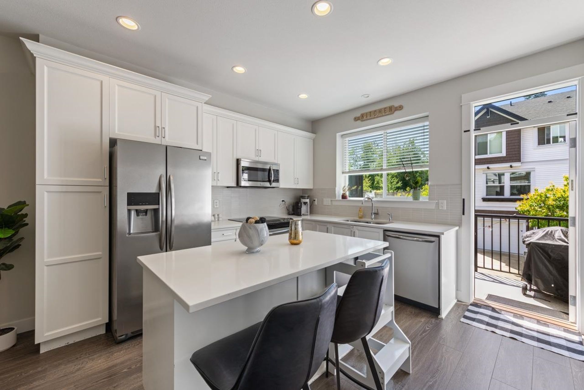 2 - 6089 144 Street, Sullivan Station, Surrey - 6089-144-street-sullivan-station-surrey-10 2 - 6089 144 Street, Sullivan Station, Surrey - 6089-144-street-sullivan-station-surrey-10