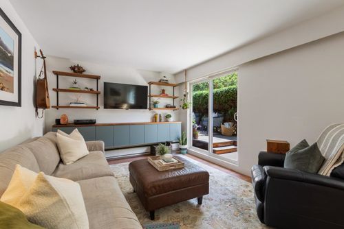 209 - 711 E 6th Avenue, Mount Pleasant VE, Vancouver East - 711-e-6th-avenue-mount-pleasant-ve-vancouver-east-07