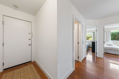 209 - 711 E 6th Avenue, Mount Pleasant VE, Vancouver East - 711-e-6th-avenue-mount-pleasant-ve-vancouver-east-17