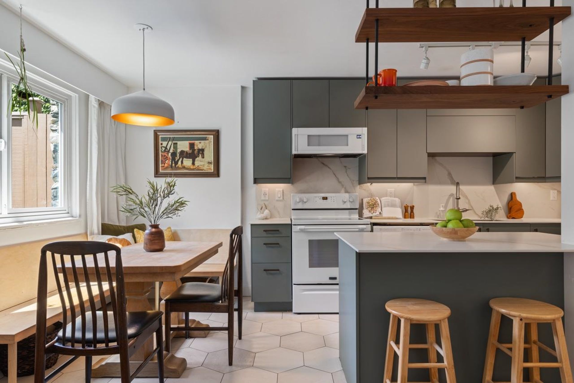 209 - 711 E 6th Avenue, Mount Pleasant VE, Vancouver East - 711-e-6th-avenue-mount-pleasant-ve-vancouver-east-02 209 - 711 E 6th Avenue, Mount Pleasant VE, Vancouver East - 711-e-6th-avenue-mount-pleasant-ve-vancouver-east-02