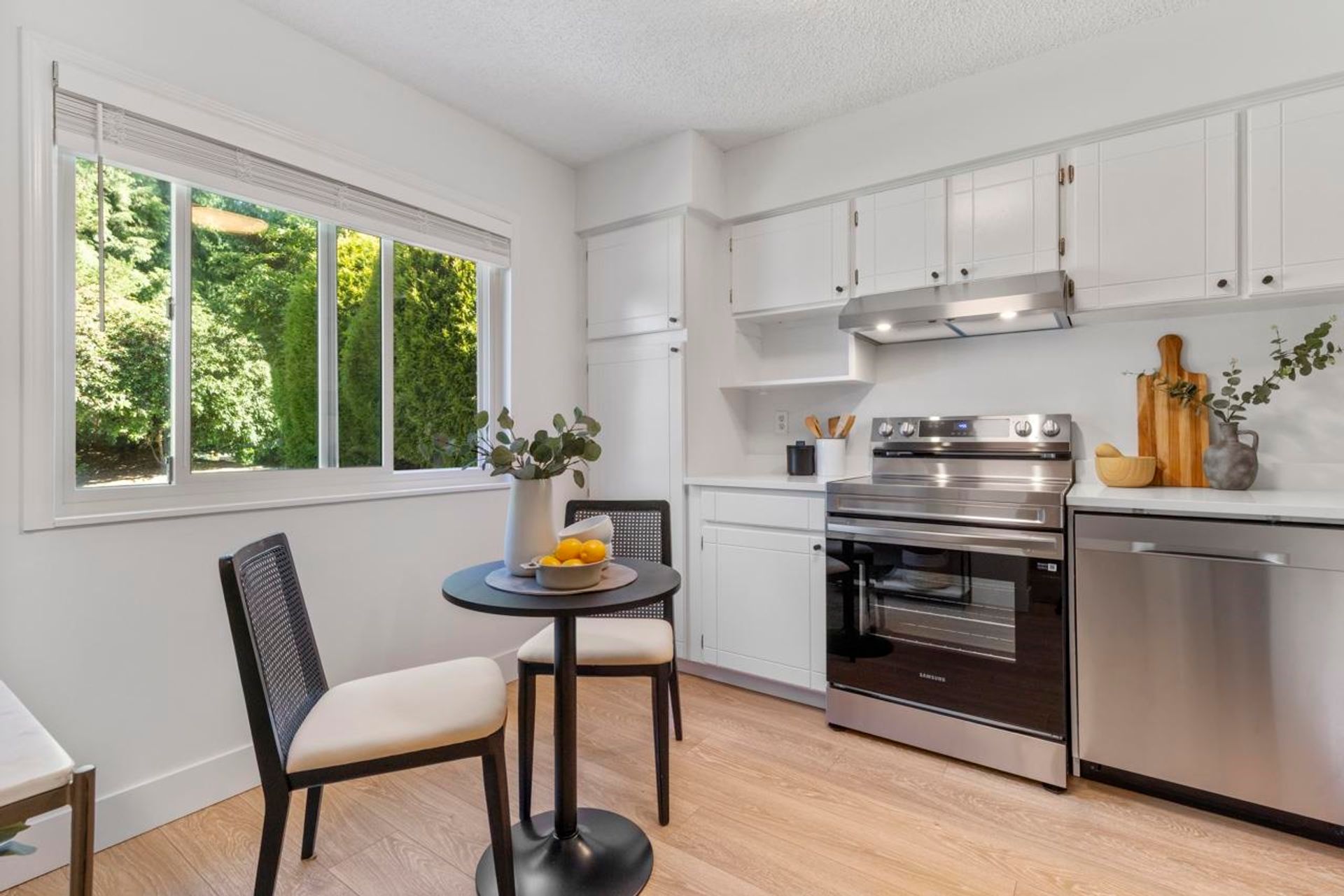 280A Evergreen Drive, College Park PM, Port Moody - 280a-evergreen-drive-college-park-pm-port-moody-03 280A Evergreen Drive, College Park PM, Port Moody - 280a-evergreen-drive-college-park-pm-port-moody-03