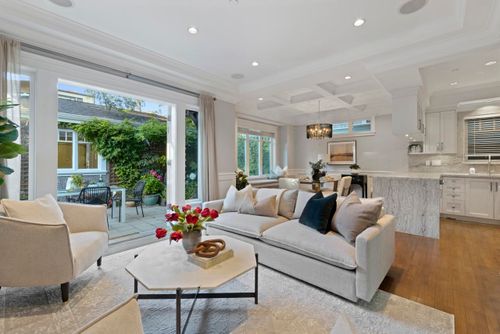 2 - 3651 W 5th Avenue, Kitsilano, Vancouver West - 3651-w-5th-avenue-kitsilano-vancouver-west-01