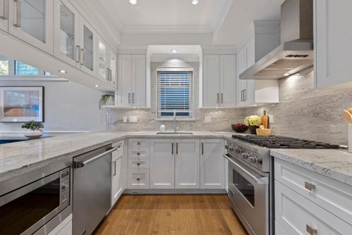 2 - 3651 W 5th Avenue, Kitsilano, Vancouver West - 3651-w-5th-avenue-kitsilano-vancouver-west-07 thumbnail 2 - 3651 W 5th Avenue, Kitsilano, Vancouver West - 3651-w-5th-avenue-kitsilano-vancouver-west-07