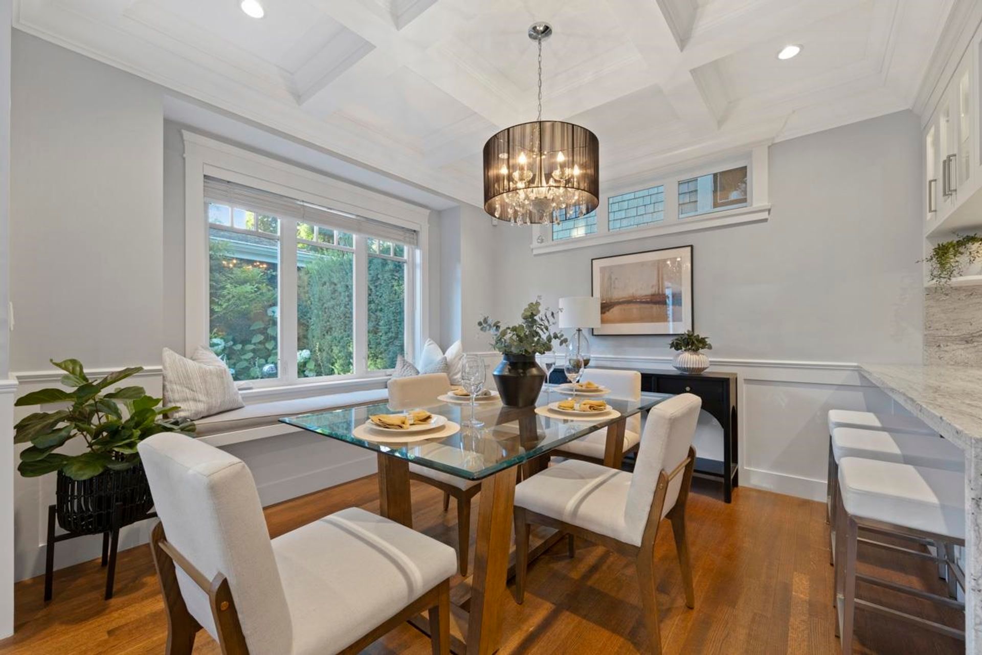 2 - 3651 W 5th Avenue, Kitsilano, Vancouver West - 3651-w-5th-avenue-kitsilano-vancouver-west-05 2 - 3651 W 5th Avenue, Kitsilano, Vancouver West - 3651-w-5th-avenue-kitsilano-vancouver-west-05