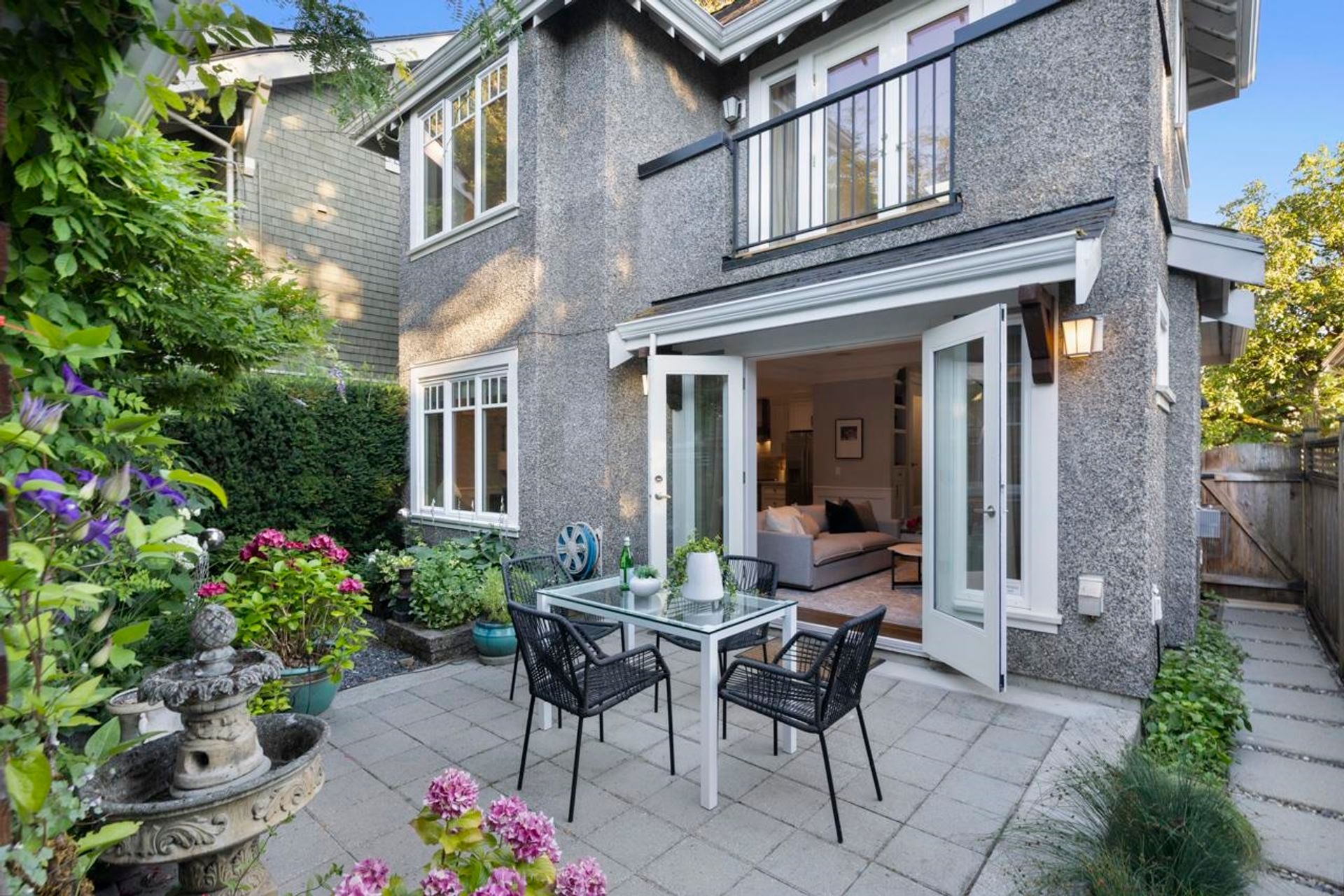 2 - 3651 W 5th Avenue, Kitsilano, Vancouver West - 3651-w-5th-avenue-kitsilano-vancouver-west-24 2 - 3651 W 5th Avenue, Kitsilano, Vancouver West - 3651-w-5th-avenue-kitsilano-vancouver-west-24