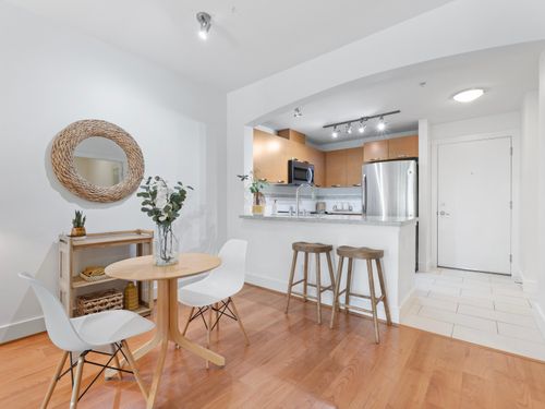 208 - 7428 Byrnepark Walk, South Slope, Burnaby South - 7428-byrnepark-walk-south-slope-burnaby-south-07