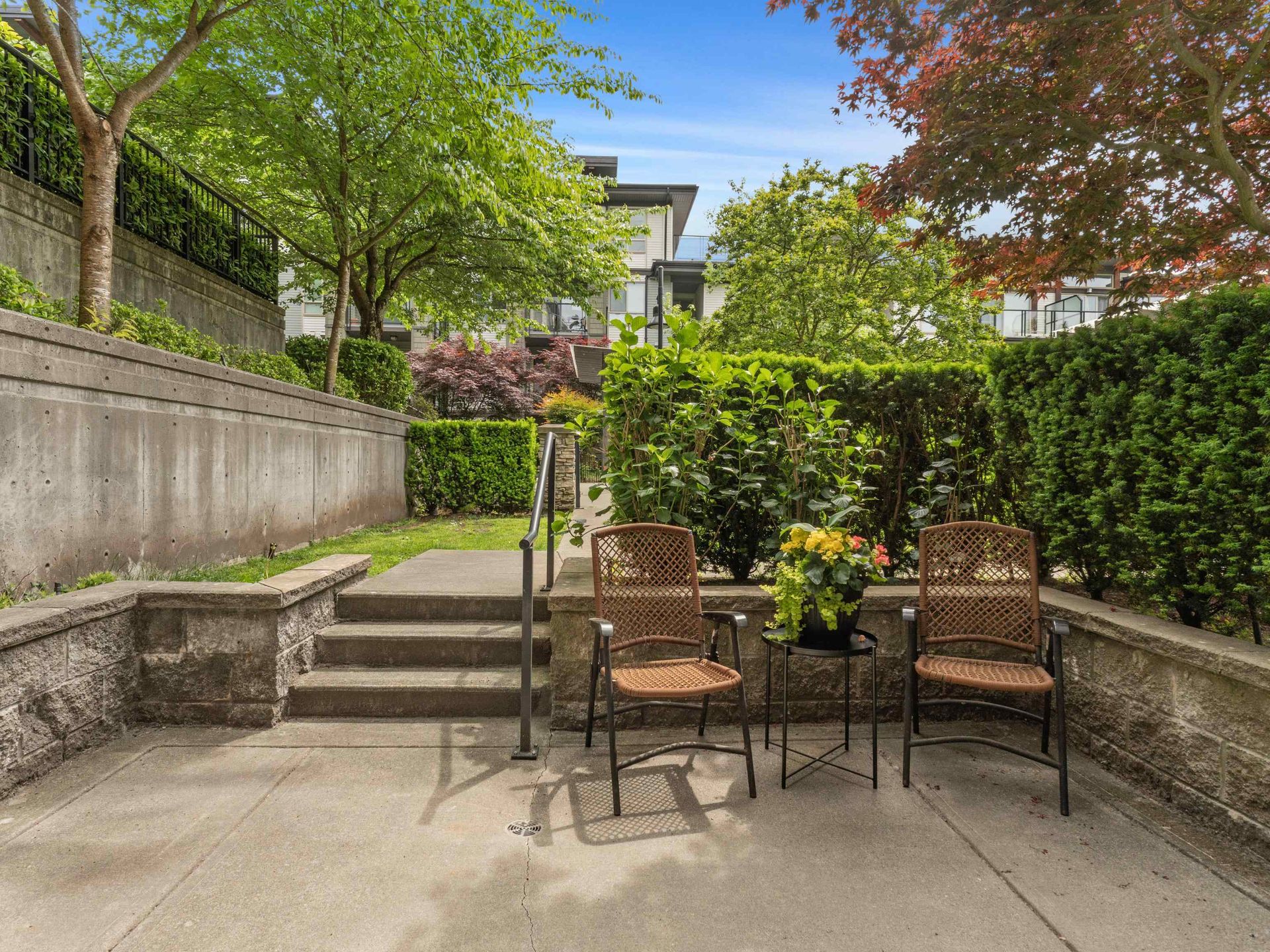 208 - 7428 Byrnepark Walk, South Slope, Burnaby South - 7428-byrnepark-walk-south-slope-burnaby-south-13