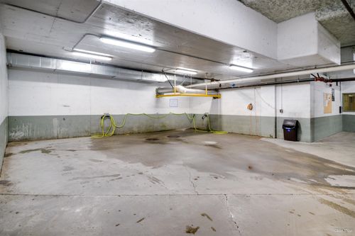 18 - 7388 Macpherson Avenue, Metrotown, Burnaby South - 7388-macpherson-avenue-metrotown-burnaby-south-35