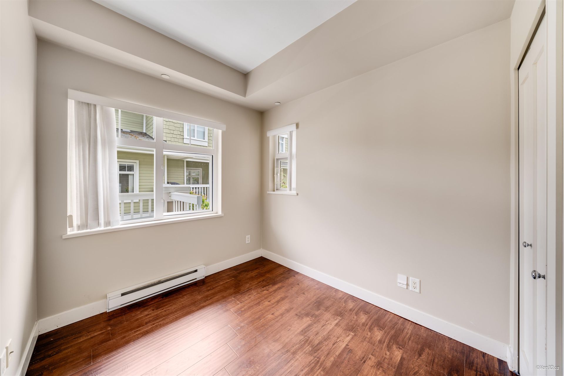 18 - 7388 Macpherson Avenue, Metrotown, Burnaby South - 7388-macpherson-avenue-metrotown-burnaby-south-15
