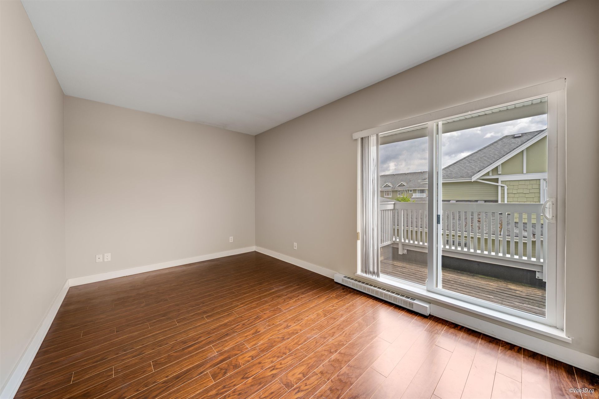 18 - 7388 Macpherson Avenue, Metrotown, Burnaby South - 7388-macpherson-avenue-metrotown-burnaby-south-19