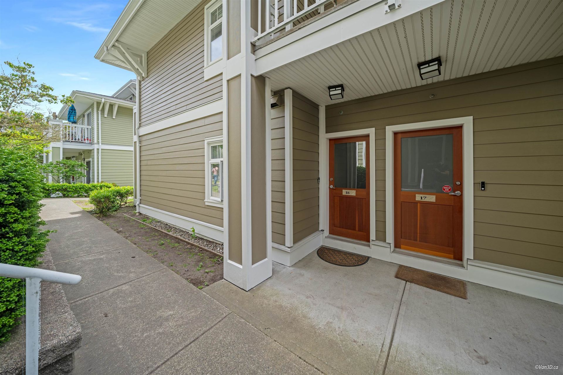 18 - 7388 Macpherson Avenue, Metrotown, Burnaby South - 7388-macpherson-avenue-metrotown-burnaby-south-30