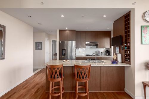 302 - 1333 W 11th Avenue, Fairview VW, Vancouver West - 1333-w-11th-avenue-fairview-vw-vancouver-west-07