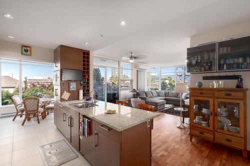 302 - 1333 W 11th Avenue, Fairview VW, Vancouver West - 1333-w-11th-avenue-fairview-vw-vancouver-west-09