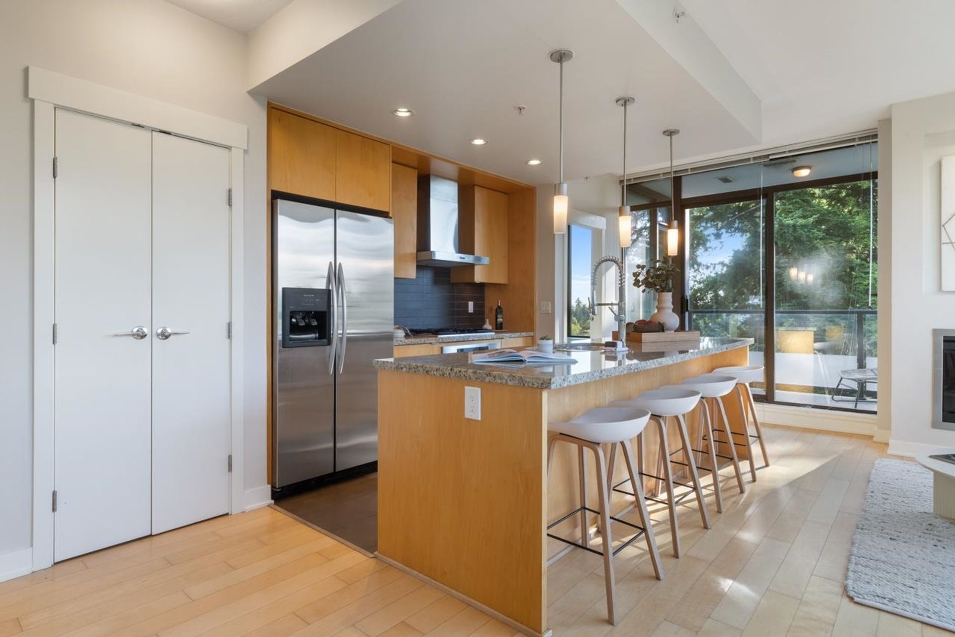 902 - 7088 18th Avenue, Edmonds BE, Burnaby East - 7088-18th-avenue-edmonds-be-burnaby-east-05