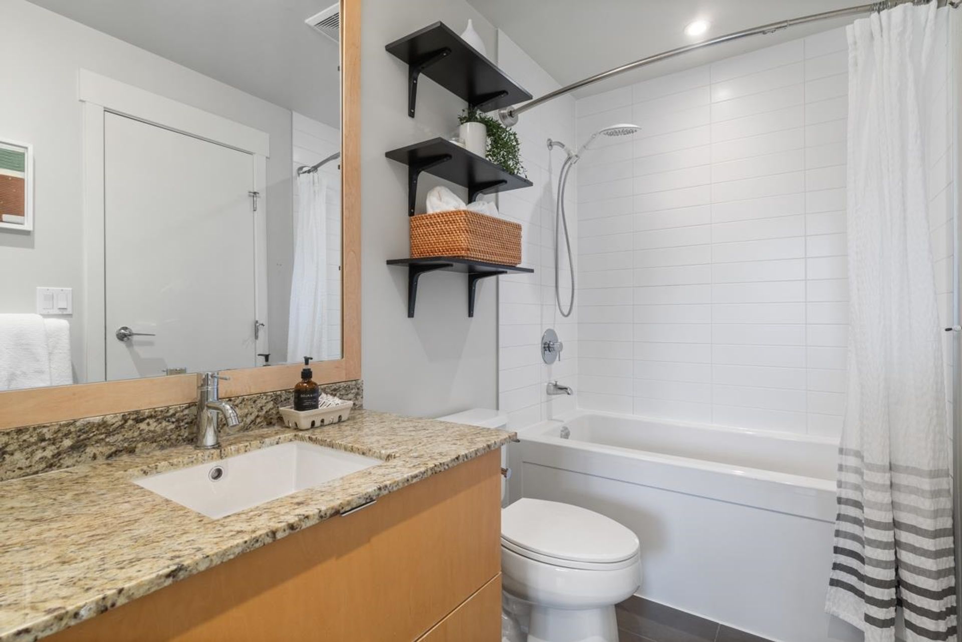 902 - 7088 18th Avenue, Edmonds BE, Burnaby East - 7088-18th-avenue-edmonds-be-burnaby-east-19