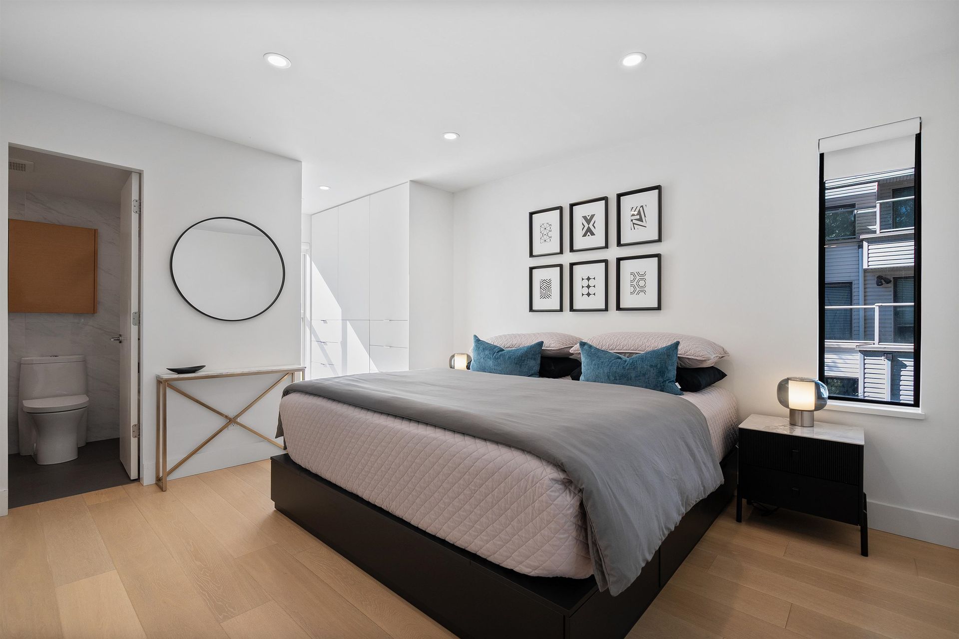 301 - 1350 Comox Street, West End VW, Vancouver West - 1350-comox-street-west-end-vw-vancouver-west-15 301 - 1350 Comox Street, West End VW, Vancouver West - 1350-comox-street-west-end-vw-vancouver-west-15