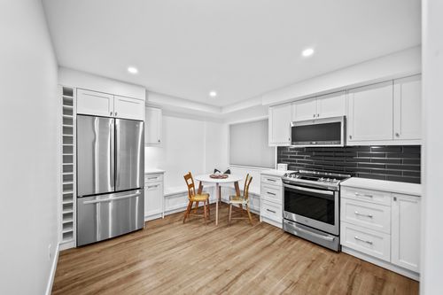 112 - 1345 W 4th Avenue, False Creek, Vancouver West - 1345-w-4th-avenue-false-creek-vancouver-west-09