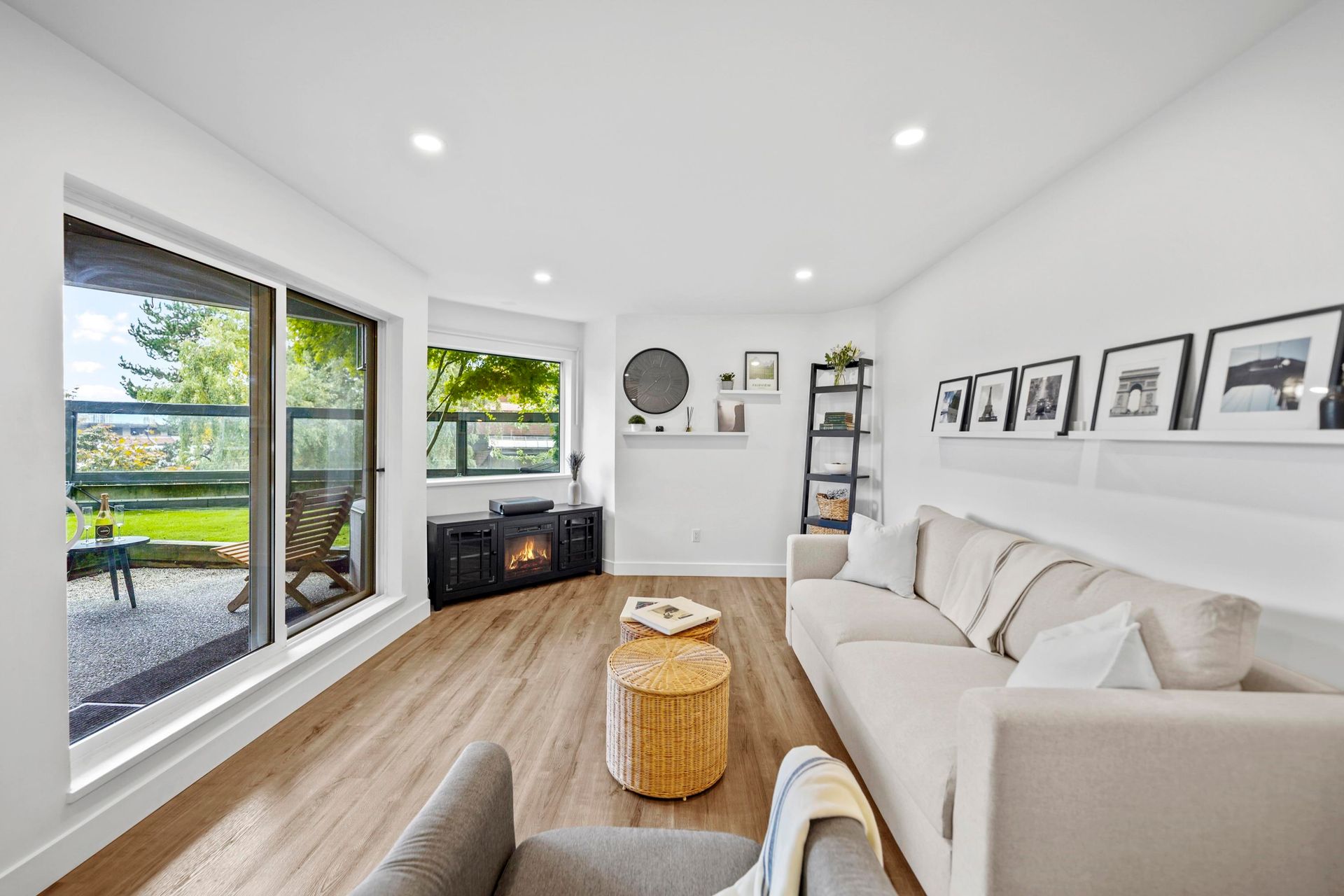 112 - 1345 W 4th Avenue, False Creek, Vancouver West photo number 1