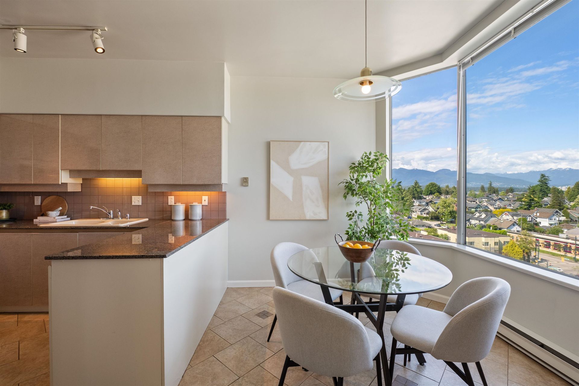 1103 - 2020 Highbury Street, Point Grey, Vancouver West - 2020-highbury-street-point-grey-vancouver-west-12 1103 - 2020 Highbury Street, Point Grey, Vancouver West - 2020-highbury-street-point-grey-vancouver-west-12