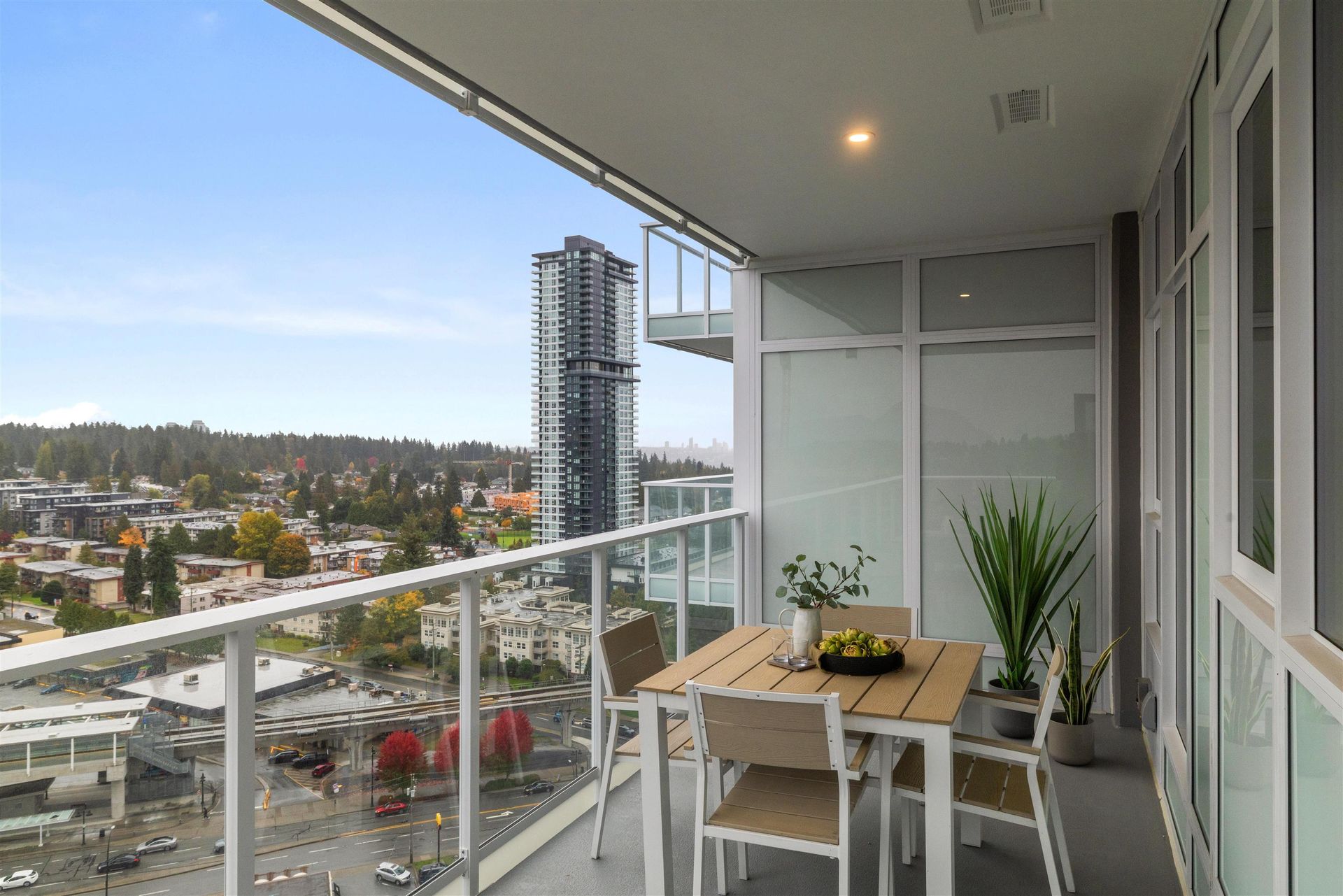 1902 - 720 Farrow Street, Coquitlam West, Coquitlam - 720-farrow-street-coquitlam-west-coquitlam-21