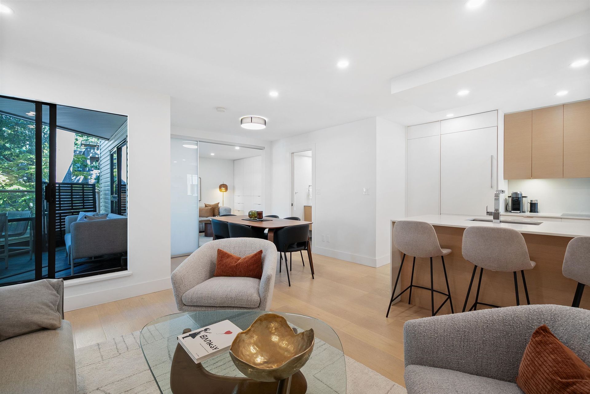 301 - 1350 Comox Street, West End VW, Vancouver West - 1350-comox-street-west-end-vw-vancouver-west-04